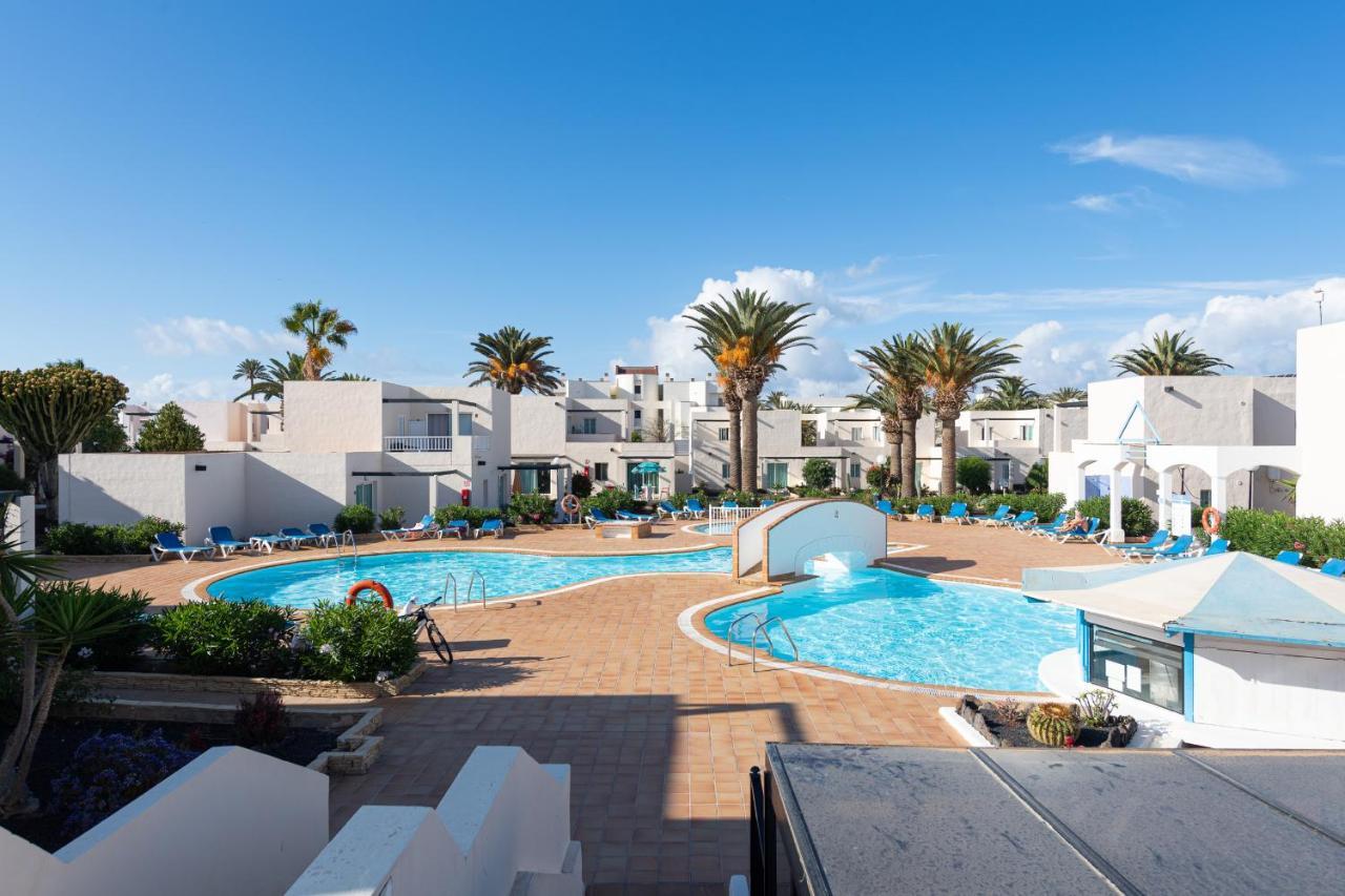 Homeforguest Apartamento Alisios 1 Con Piscina En Corralejo Luaran gambar