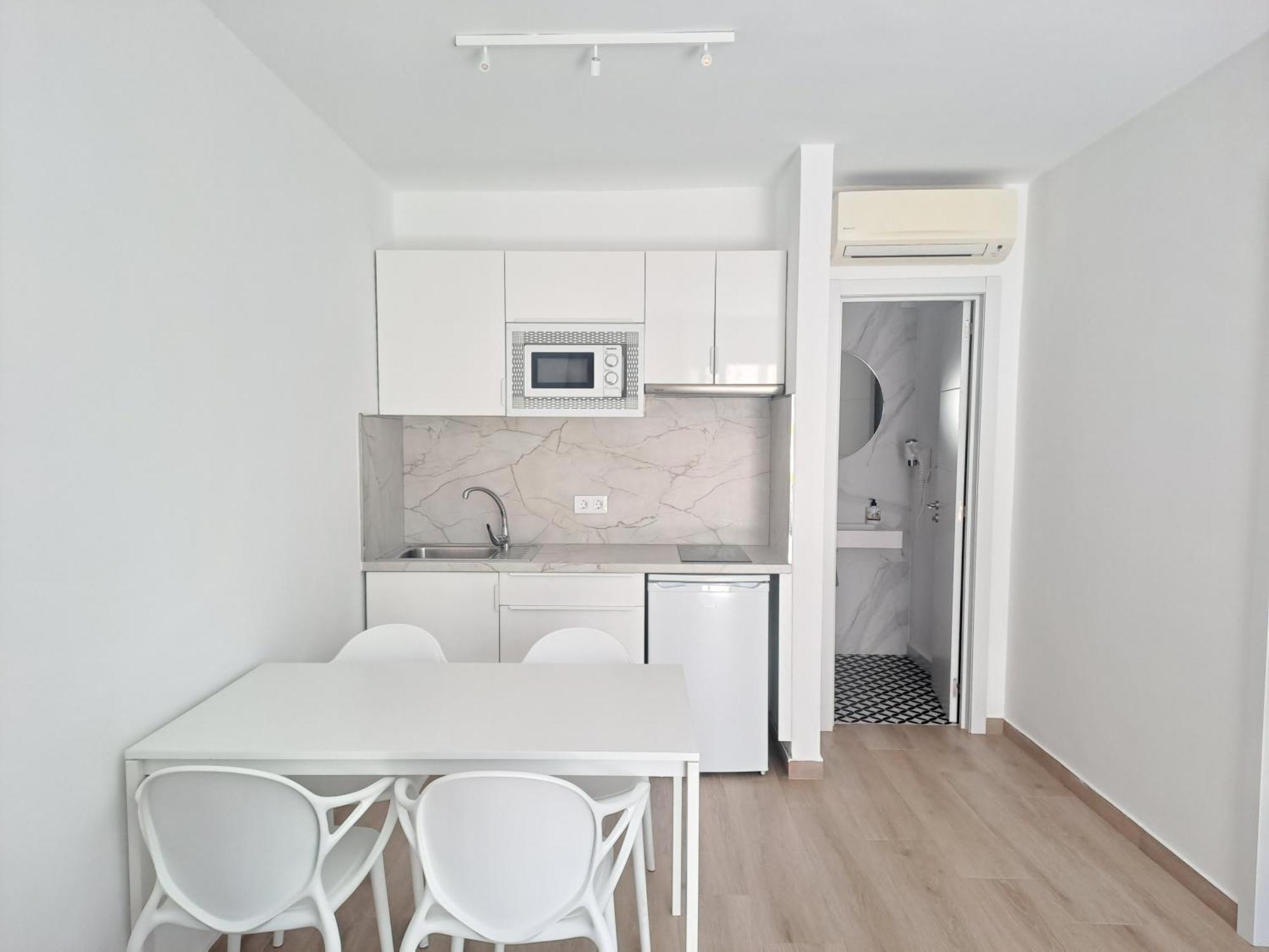 Homeforguest Apartamento Alisios 1 Con Piscina En Corralejo Luaran gambar